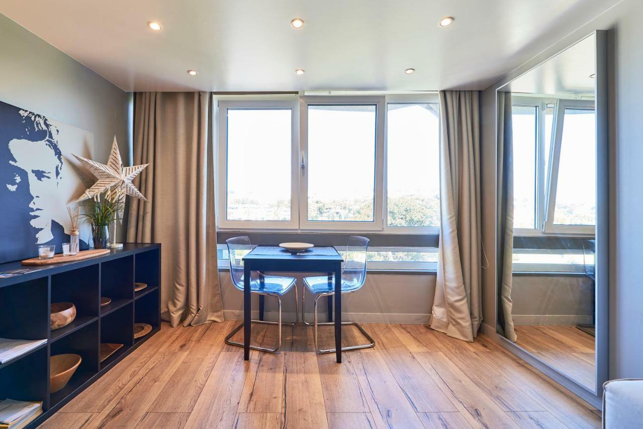 Beachfront Cascais,Estoril Apartment Dış mekan fotoğraf